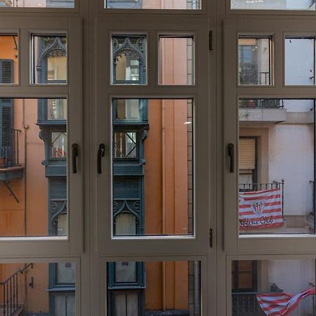 Casual Mardones Hotel Bilbao Kültér fotó A window in Berlin
